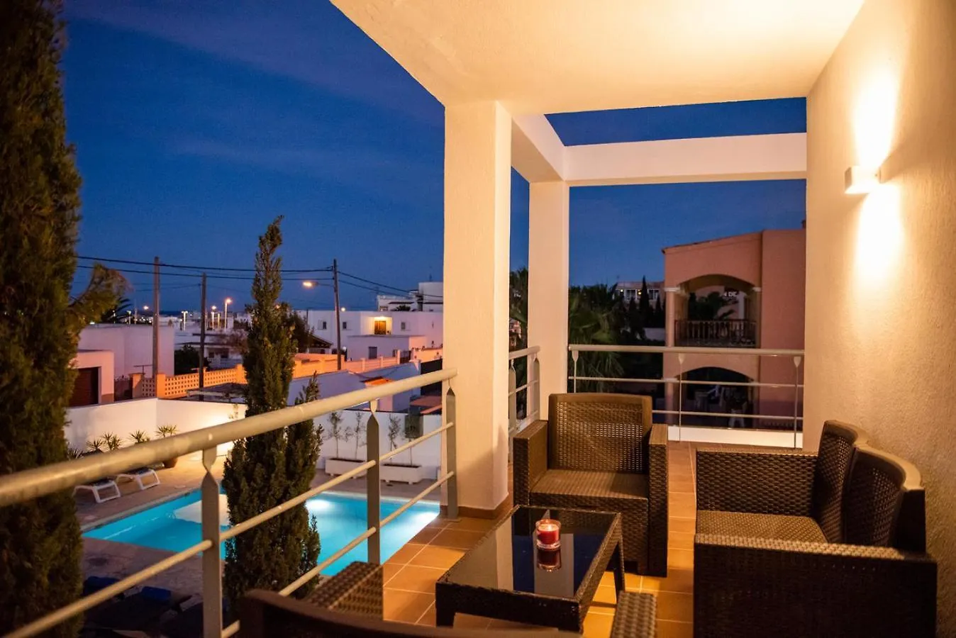 Villa In Playa Den Bossa, 5 Min Supermarketbbq Sant Jordi de ses Salines