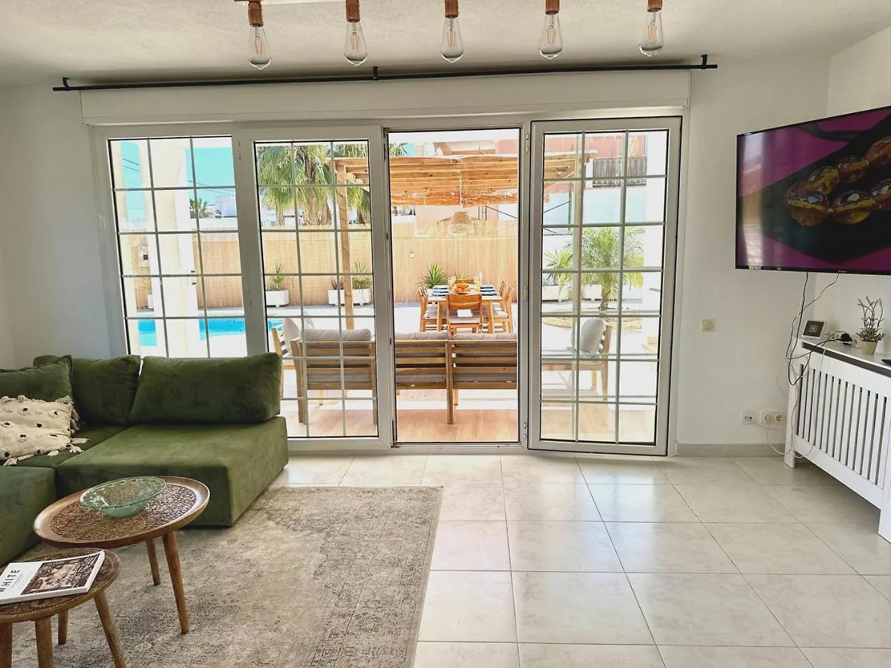 Villa In Playa Den Bossa, 5 Min Supermarketbbq Sant Jordi de ses Salines