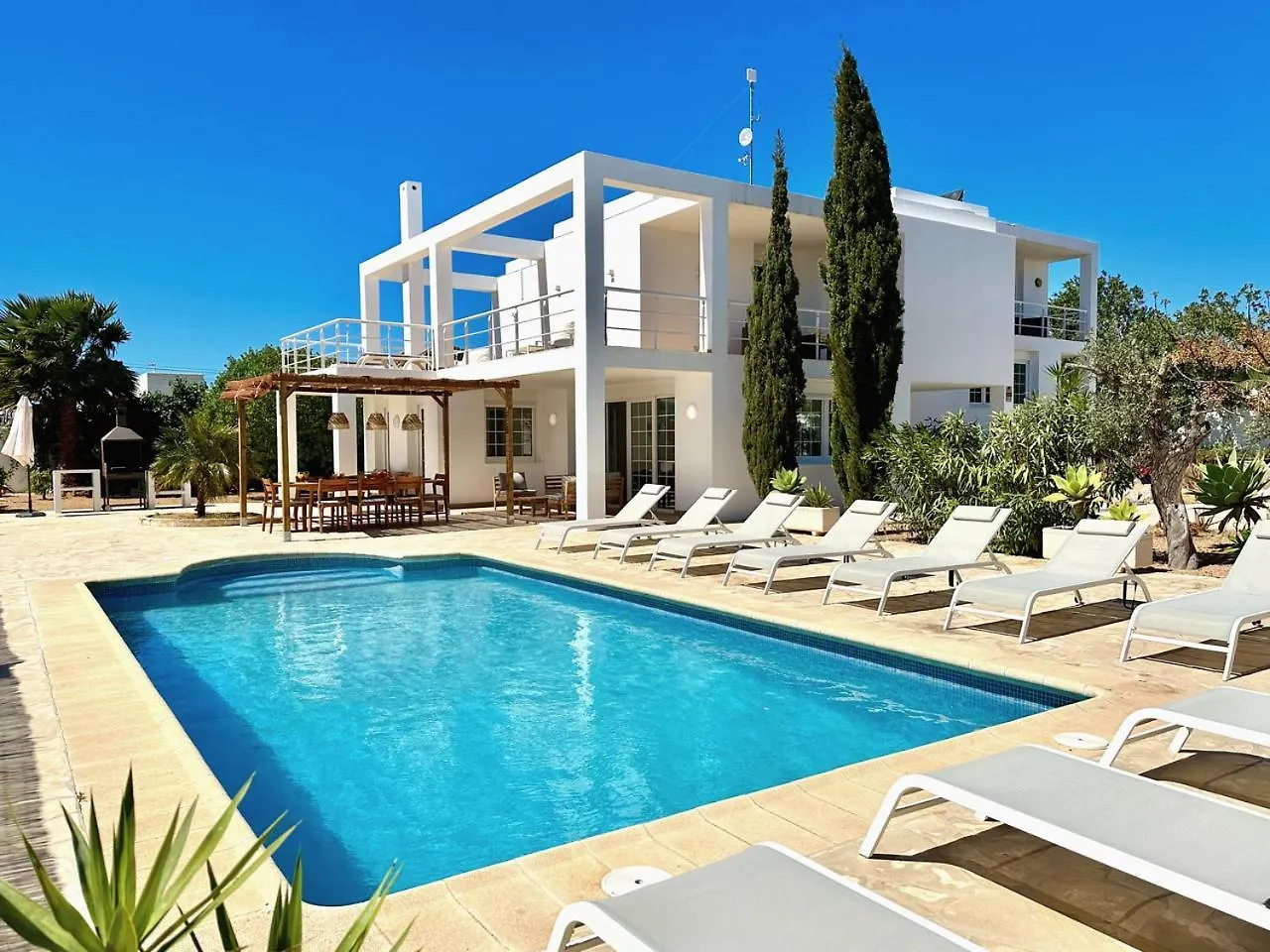 Villa In Playa Den Bossa, 5 Min Supermarketbbq Sant Jordi de ses Salines